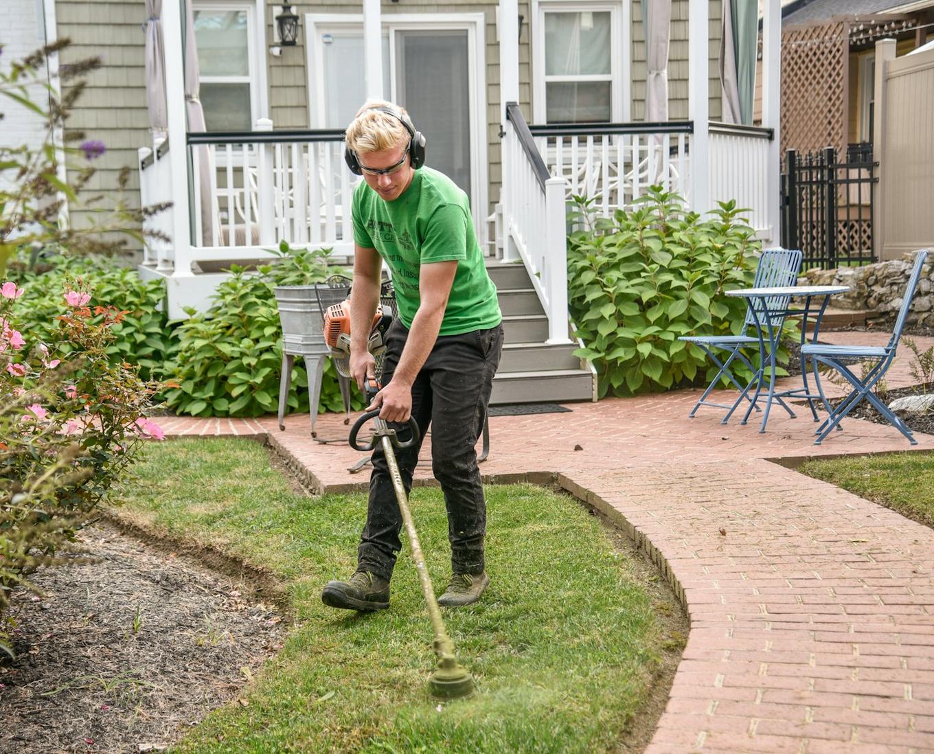See how a lawn company shows up in every town it works